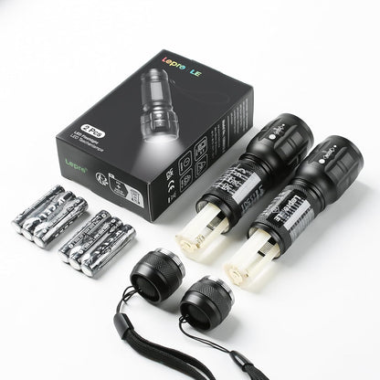 Lighting EVER LE LED Taschenlampe Klein, Extrem Hell & Zoombar Mini Taschenlampen Batteriebetrieben für Kinder, Wasserdichte Handlampe für Camping, Outdoor, Notfälle (2er-Pack)